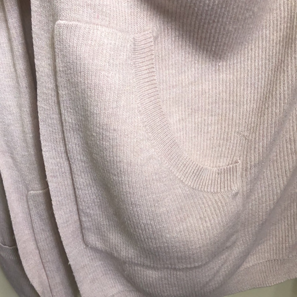 Lululemon - Picture 4 of 4
